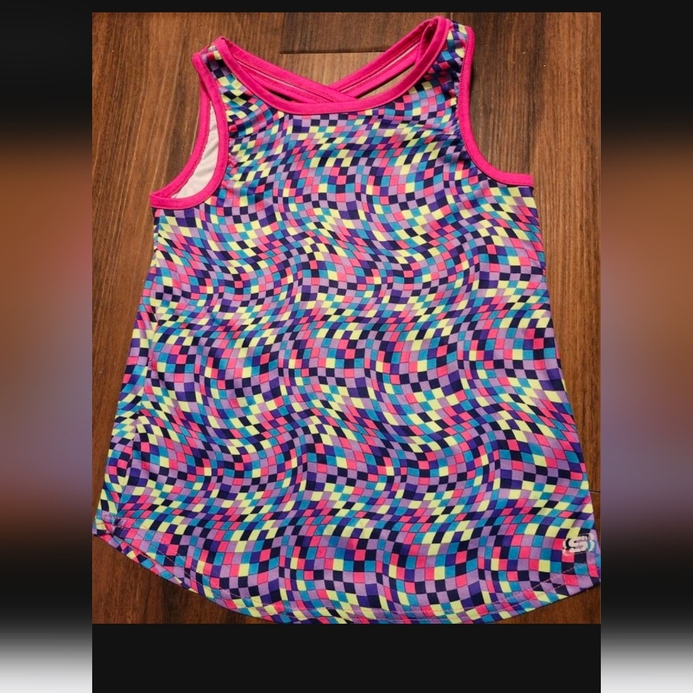 Girls Sz 7/8 Skechers Active Tank Top Worn 1X, In Like New Condition.